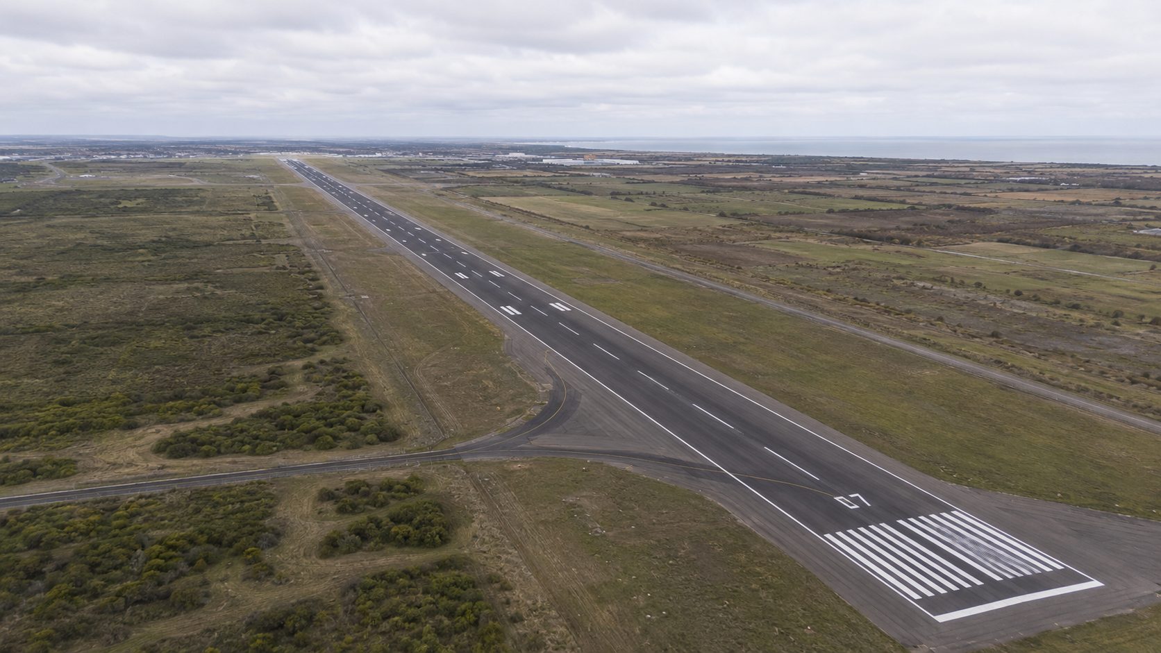 LondonX runway from altitude
